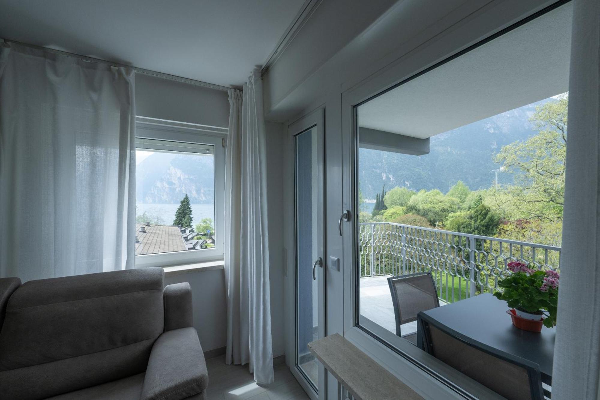 Holiday Apartments Bellariva Riva del Garda Exterior foto